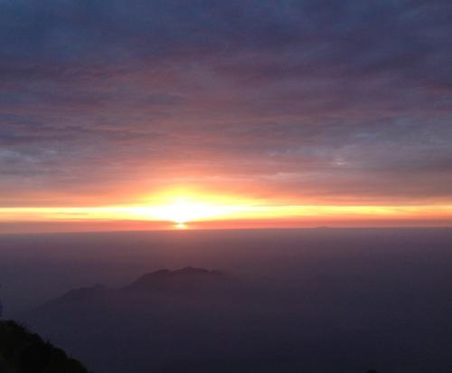 没在学校读书基本上没有什么文采了